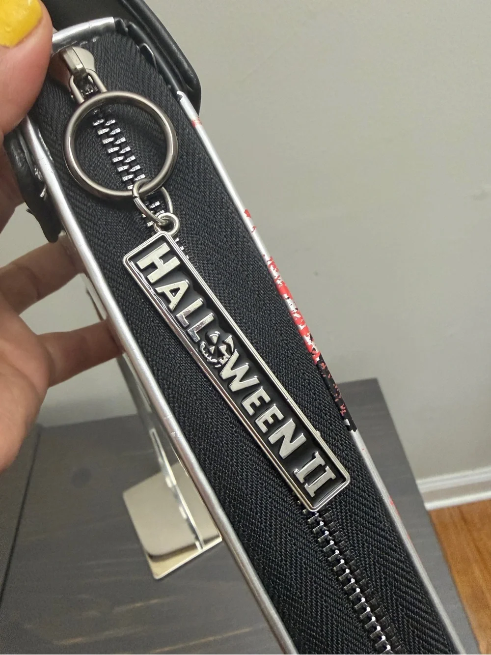 Halloween II Mike Meyers Knife Clutch EUC
